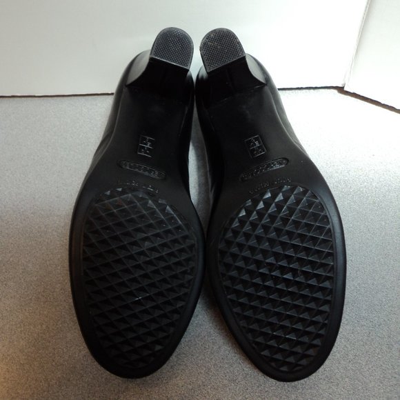Aerosoles Heel Rest Womens 8 M Black Leather Shoes Pumps Slip On Round Toe - Picture 11 of 12